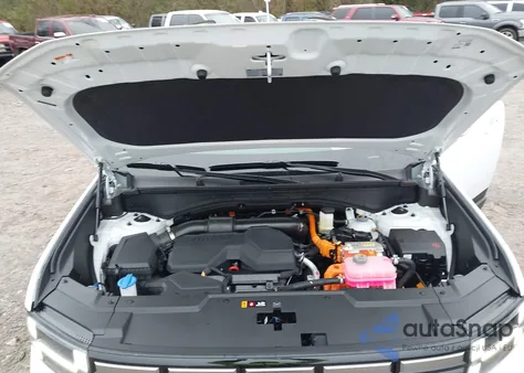 2026 Hyundai Santa Fe Hybrid Sel from USA, damaged, VIN 5NMP2DG13TH104050